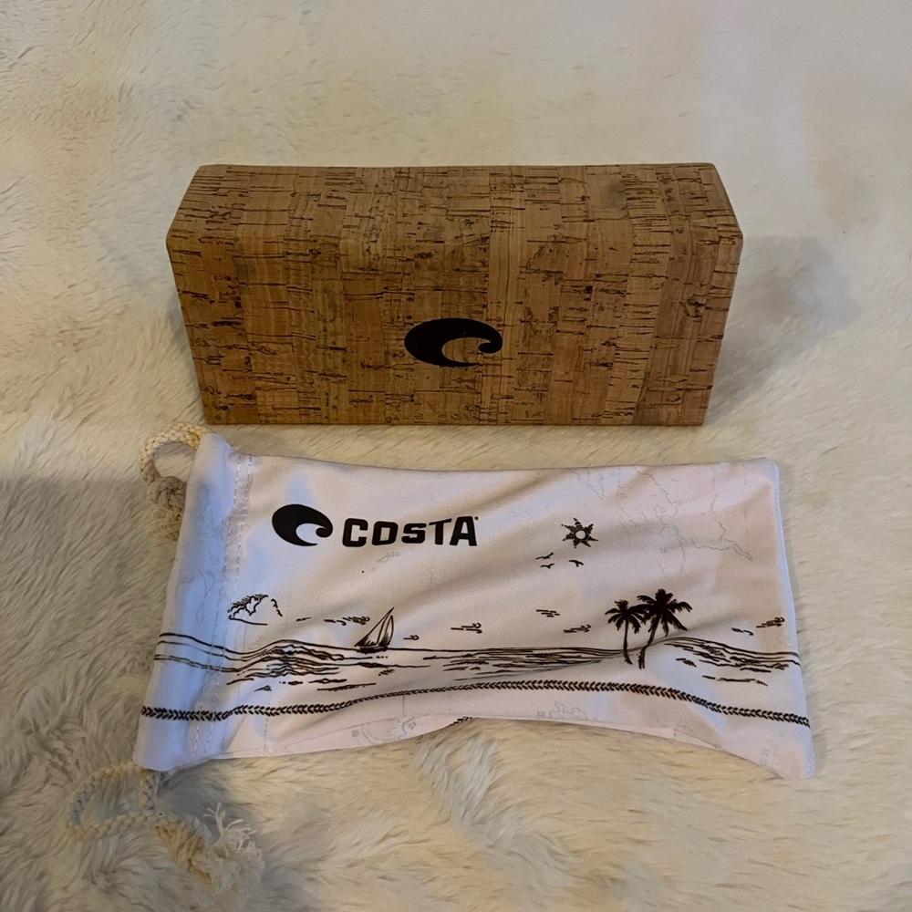 Costa Cork Case with White Cloth